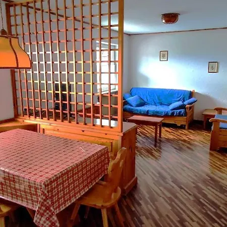 Casa * Cavalese